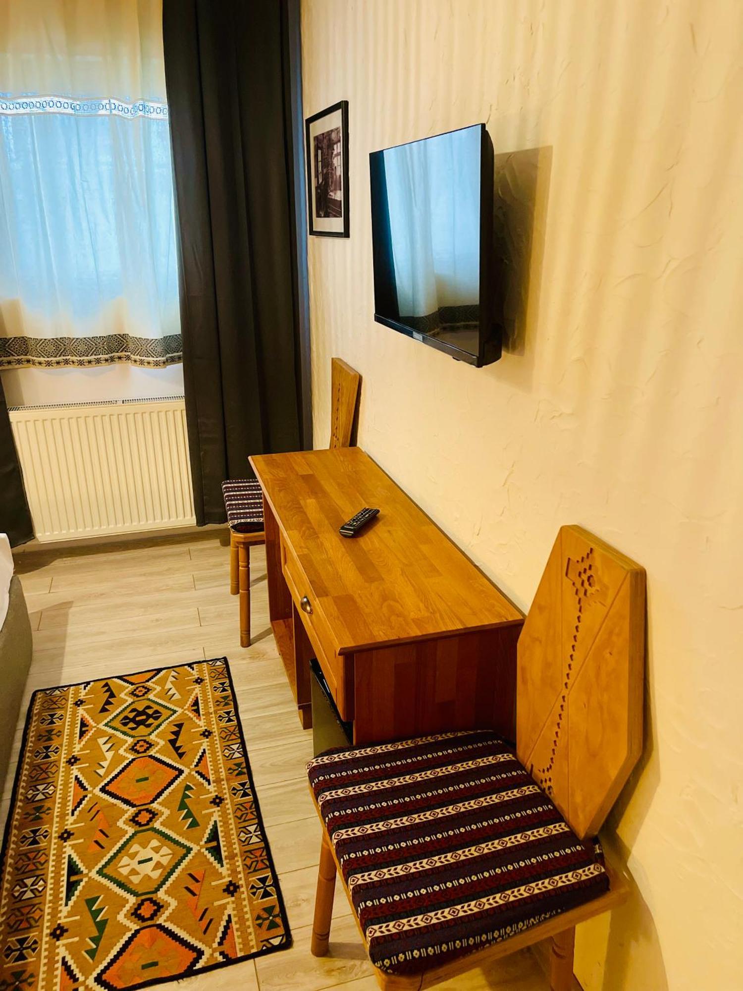 Hotel Casa Romaneasca Otopeni Eksteriør billede
